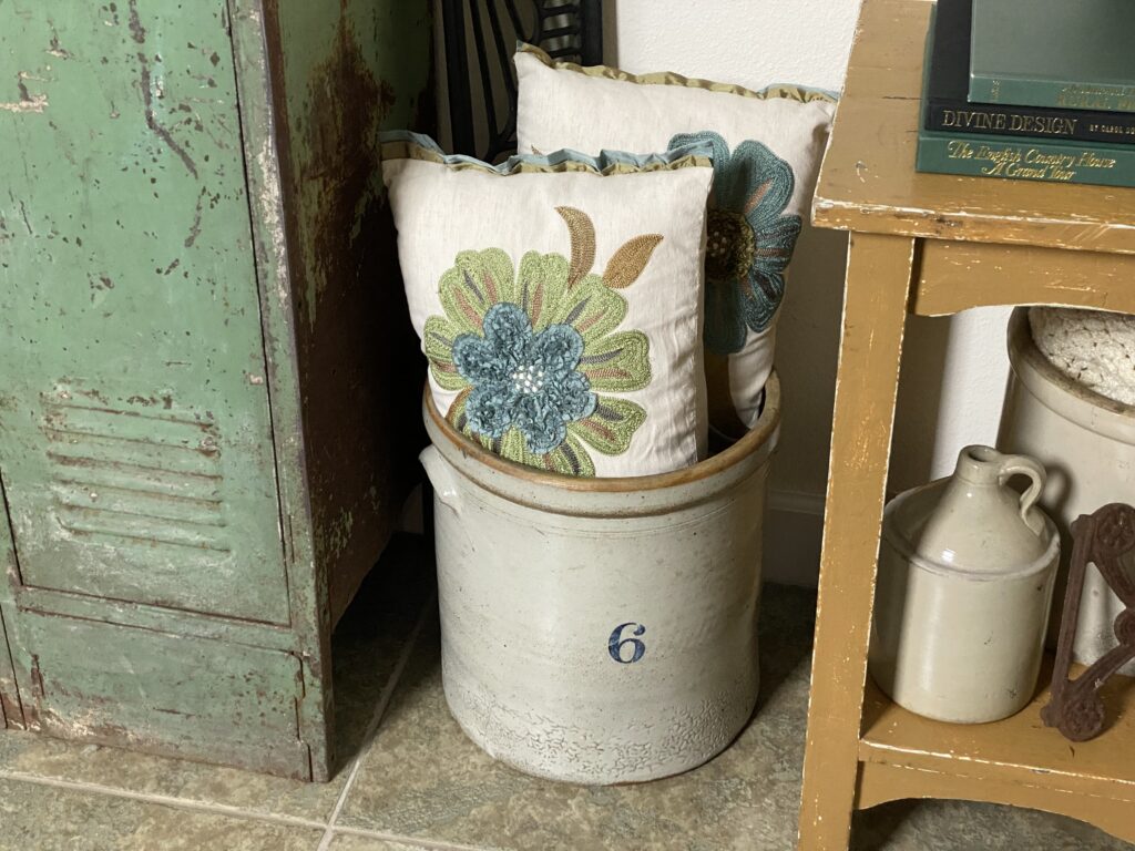 Home Décor Capsule pillows